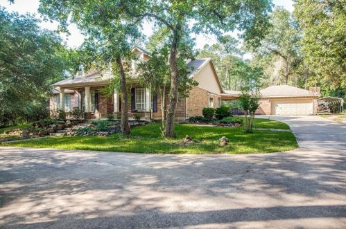 30315 Holly Oaks Cir, Magnolia, TX 77355-6280