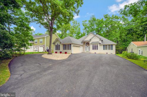 208 Fairfax Ln, Locust Grove, VA 22508-5125