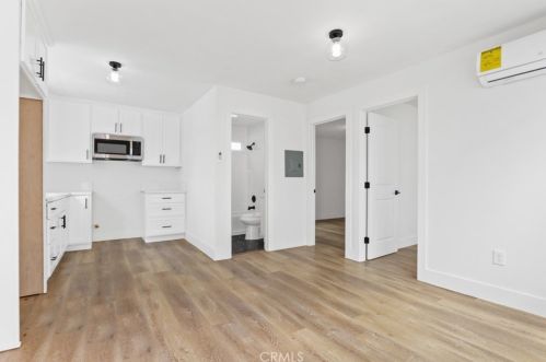 2519 Monroe St, Long Beach CA  90810-1361 exterior