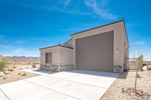 3272 Secret Pass Canyon Dr, Bullhead City AZ  86429 exterior