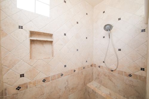 5021 Circula De Hacienda, Lake Havasu City AZ  86406-4485 exterior