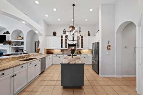 19801 Wetherby Ln, Lutz FL  33549-9329 exterior