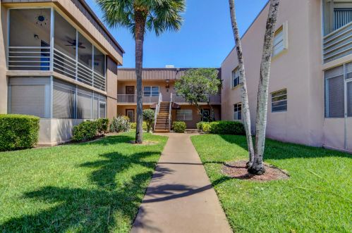 12 Burgundy A, Delray Beach, FL 33484-5417