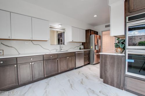 7204 Camino Vecino, Tucson AZ 85715-3418 exterior