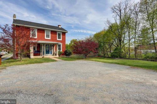 47 Cleversburg Rd, Lees Cross Roads PA  17257-9410 exterior