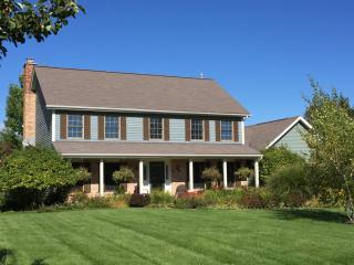 5 Crossbow Dr, Penfield, NY 14526-9757