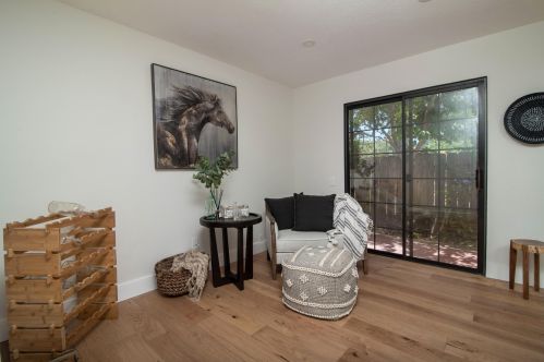 560 Apple Grove Cir, Santa Barbara CA  93105-4086 exterior