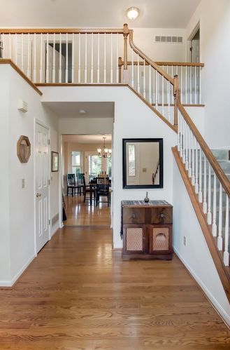 728 Sunglow St, Covington, KY 41017-1127