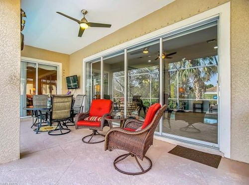 5690 Lago Villaggio Way, Naples FL  34104-5739 exterior