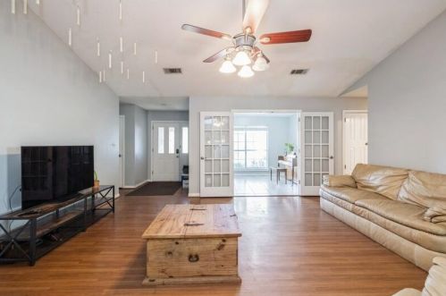 9640 Hummingbird Blvd, Pensacola, FL 32514-1409