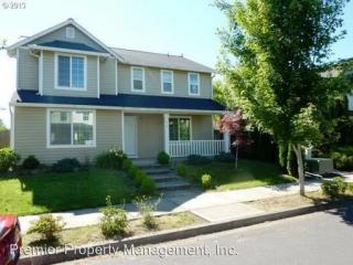 910 15th Ave, Battle Ground WA  98604-3215 exterior