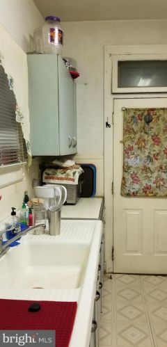 318 Green St, Hazle Township PA  18201-5706 exterior