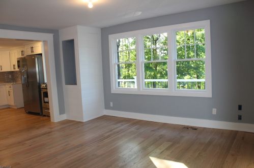 15 Main St, Califon NJ  07830-4309 exterior