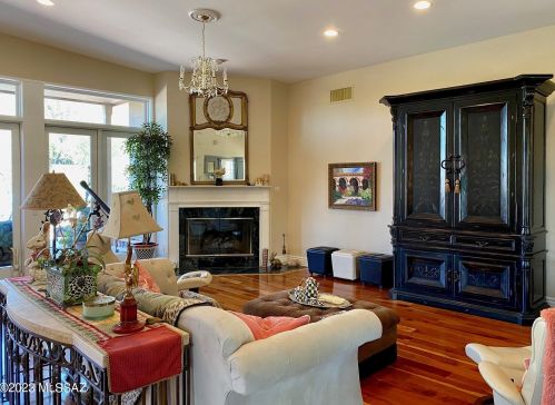 7422 Mystic Cyn Dr, Tucson AZ 85718-7805 exterior