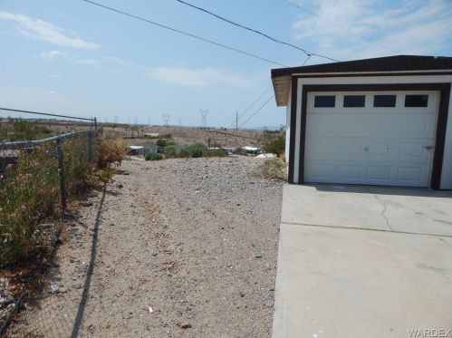 3066 Oak Pl, Bullhead City AZ  86429-7120 exterior