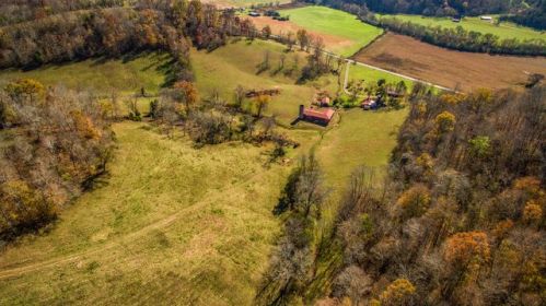 3692 Weakley Creek Rd, Lawrenceburg, TN 38464-8321