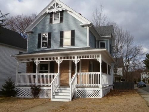 23 Walnut St, Ware, MA 01082-1134
