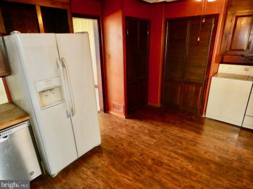 2219 Henlopen Ave, Wilmington DE  19804-3621 exterior