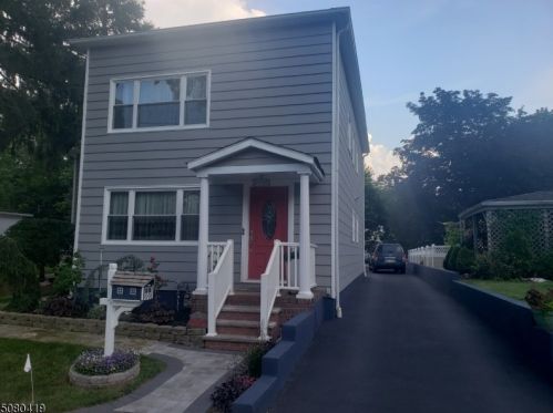 630 Union St, Rahway, NJ 07065-3535