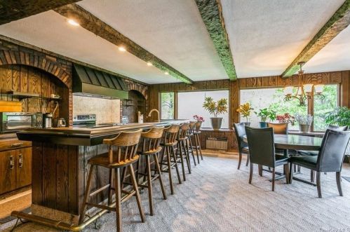 68 Wood St, Mahopac NY  10541-4904 exterior