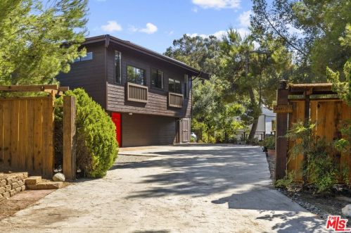 20788 Medley Ln, Topanga, CA 90290-3322