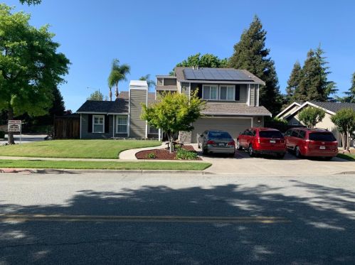 1143 Pampas Ln, Gilroy, CA 95020-7425
