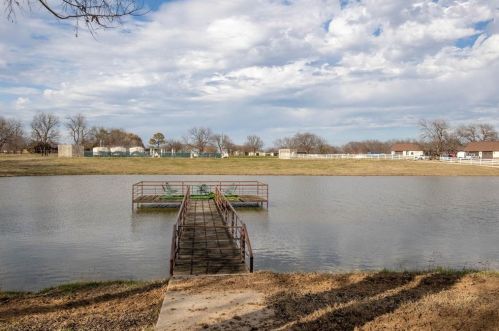 1040 Brush Creek Rd, Argyle TX  76226 exterior