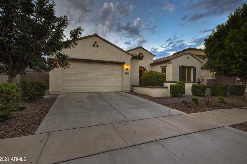 3436 Megan St, Gilbert, AZ 85295-3519