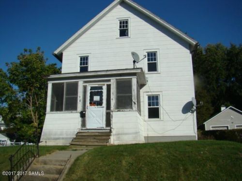 90 Champlain Ave, Ticonderoga, NY 12883-1326