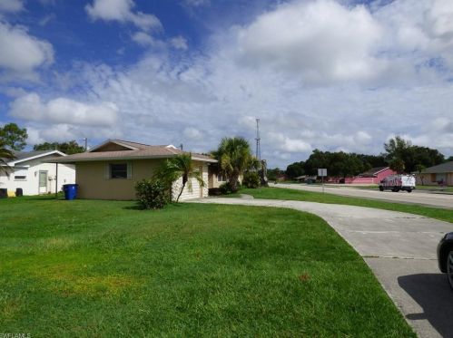 701 Fillmore Ave, Lehigh Acres, FL 33936-6125
