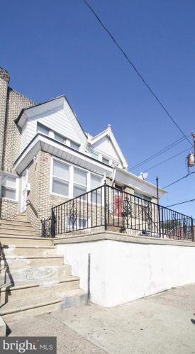 6503 Guyer Ave, Philadelphia, PA 19142-2807