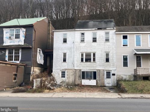 387 Peacock St, Primrose PA  17901-1121 exterior