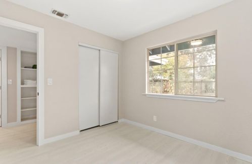 10 Clover Ct, Woodland CA  95695-3026 exterior