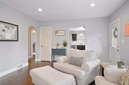 525 66 Ave, Minneapolis MN 55429-1619 exterior