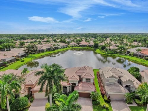 10825 Grande Blvd, West Palm Beach, FL 33412-1333
