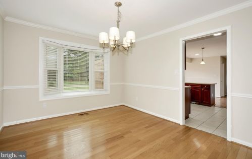 9606 Renton Dr, Springfield VA exterior