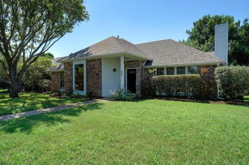 316 Meadow Ln, Denton, TX 76207-7412