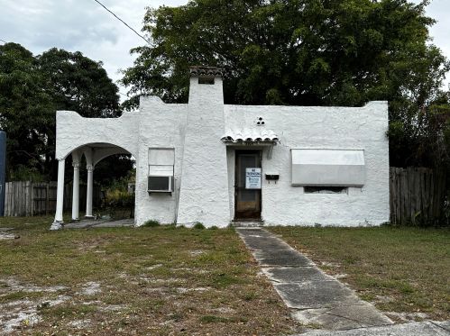 3108 Greenwood Ave, West Palm Beach, FL 33407-5012