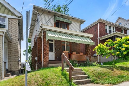 3049 Texas Ave, Pittsburgh, PA 15216-2438