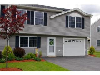 16 Red Sox Ln, Raymond NH  03077-1289 exterior