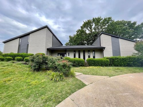 707 River Oaks Dr, Greenville TX  75402-4013 exterior