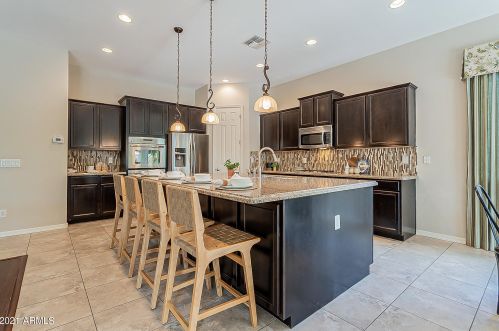 1400 Margate St, Chandler AZ  85286-6156 exterior