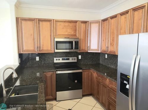 16903 34th St, Hollywood FL  33027-4540 exterior