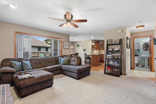 1158 101 St, Kenosha WI 53158-4034 exterior