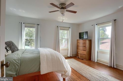 13 Montrose Ave, Lancaster PA  17603-6659 exterior