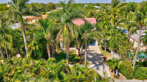 1206 9th Ave, Delray Beach FL  33483-5939 exterior
