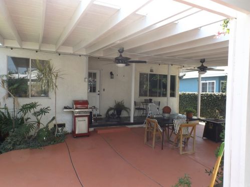 4563 Jones Ave, Riverside CA  92505-1406 exterior