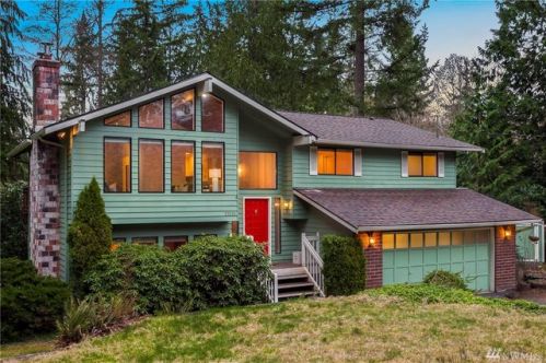 21820 164th St, Woodinville, WA 98077-9370