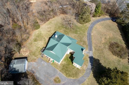 390 Forest Hills Dr, Richmond National Battlefiel VA  22835-9107 exterior
