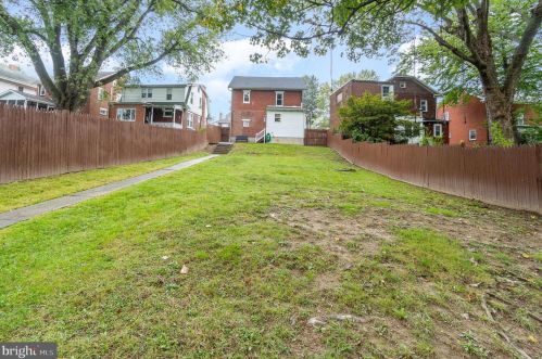 2224 Boas St, Harrisburg PA 17103-1713 exterior